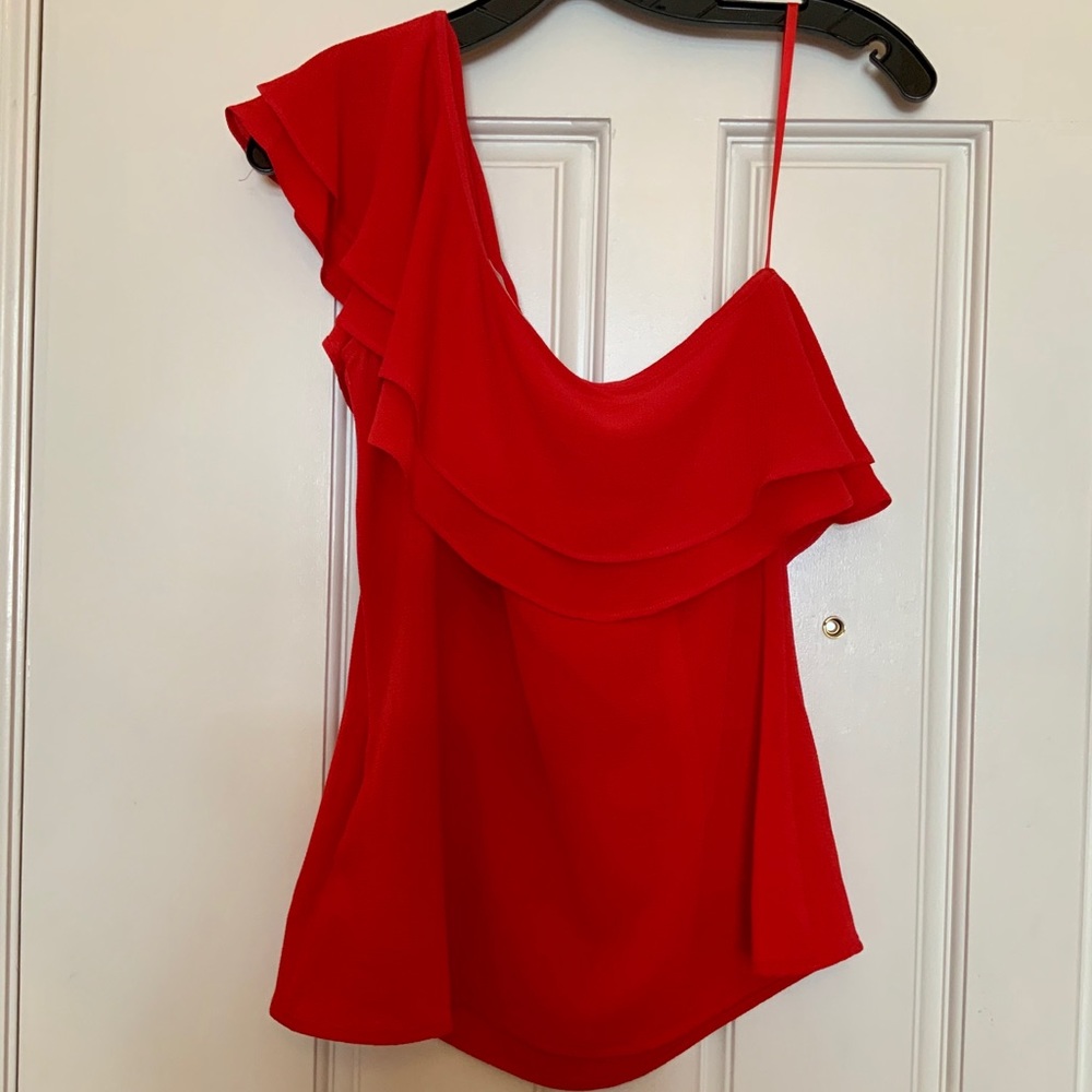 Michael Kors Sz 6 one shoulder cherry red top